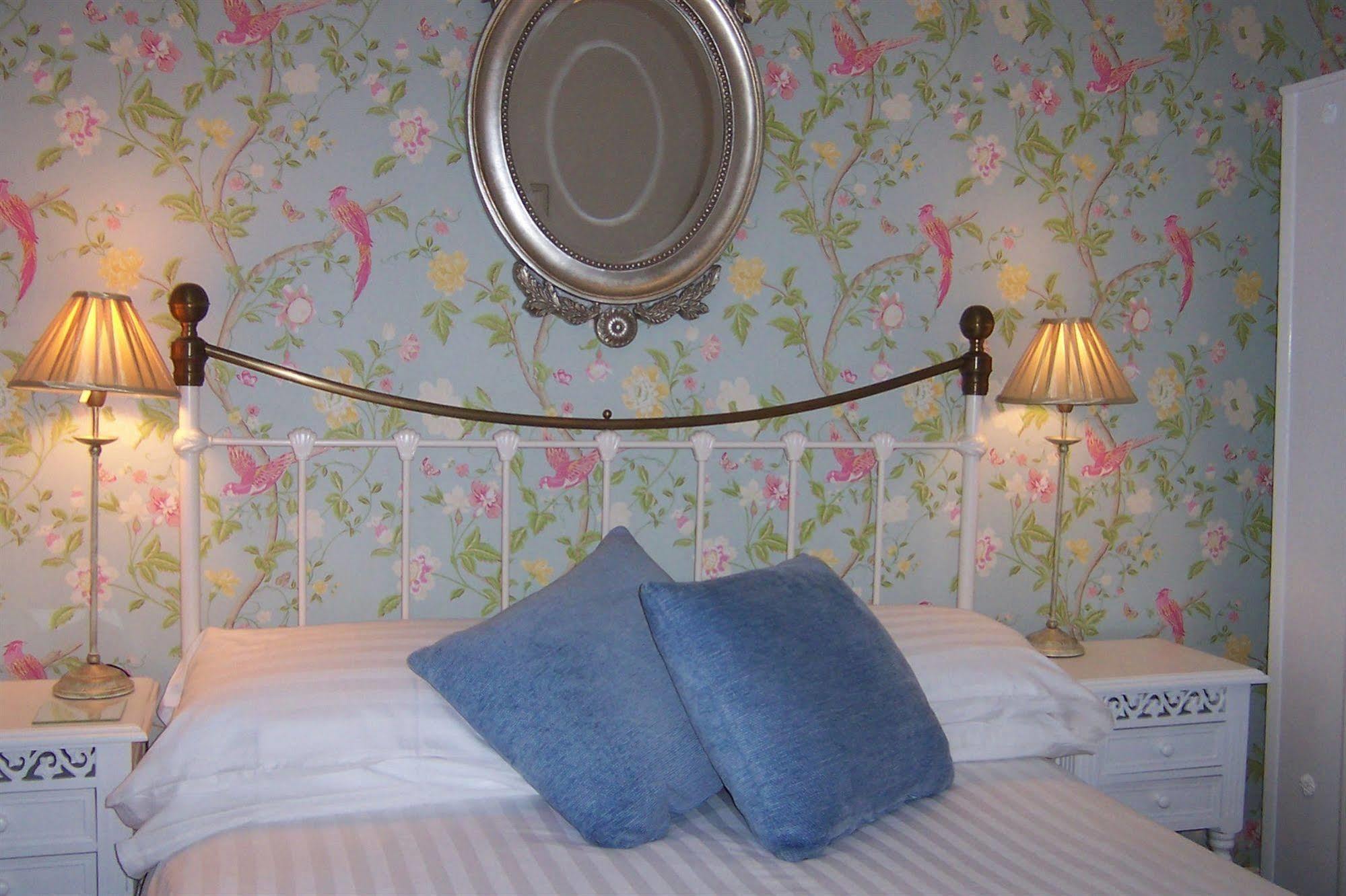 Caddon View Country Guest House Innerleithen Eksteriør bilde